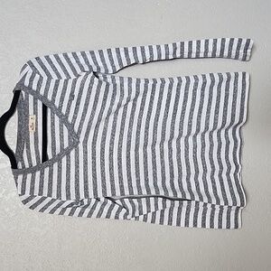Hollister Long Sleeve Tee